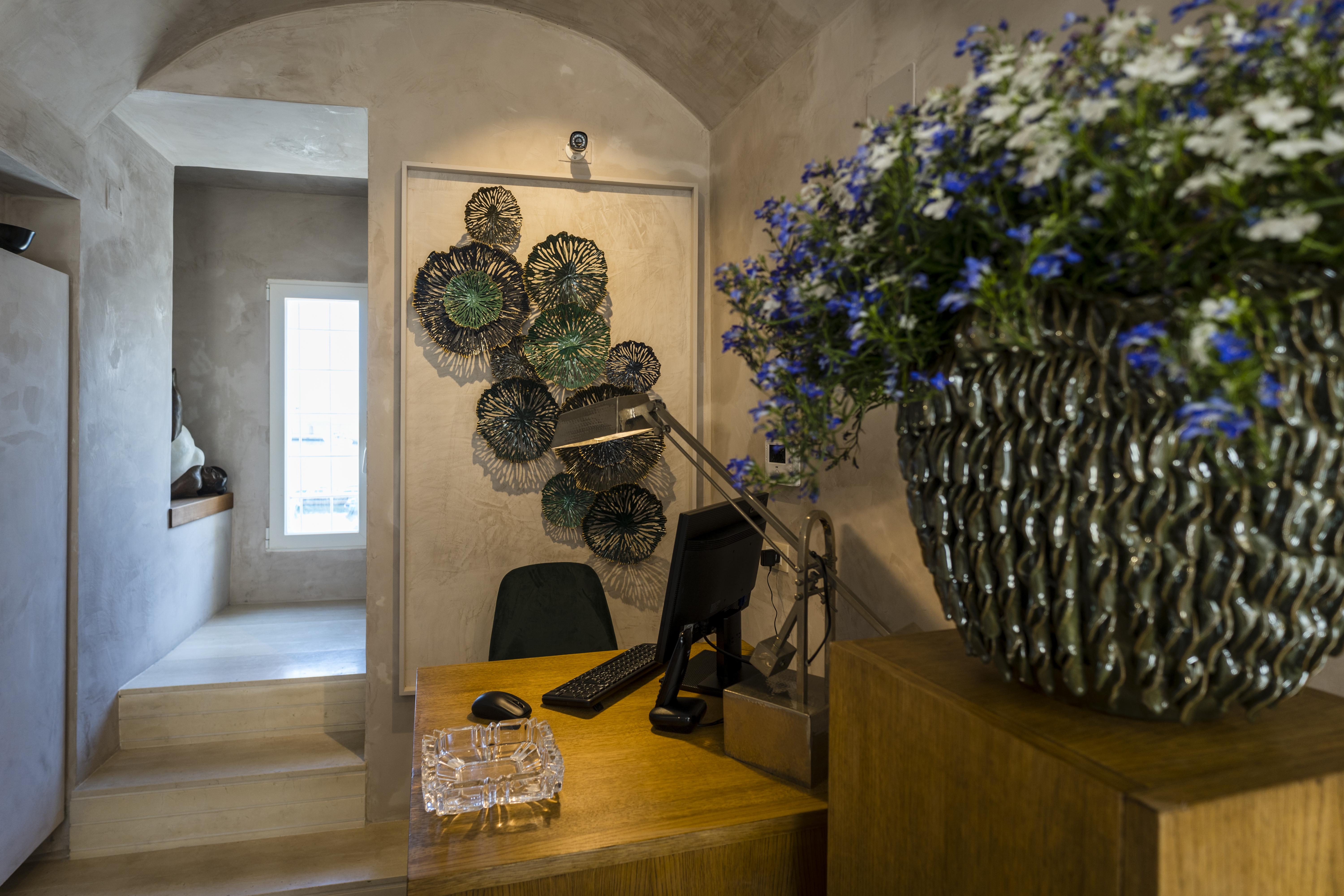 Al Console Luxury Suite モノーポリ エクステリア 写真